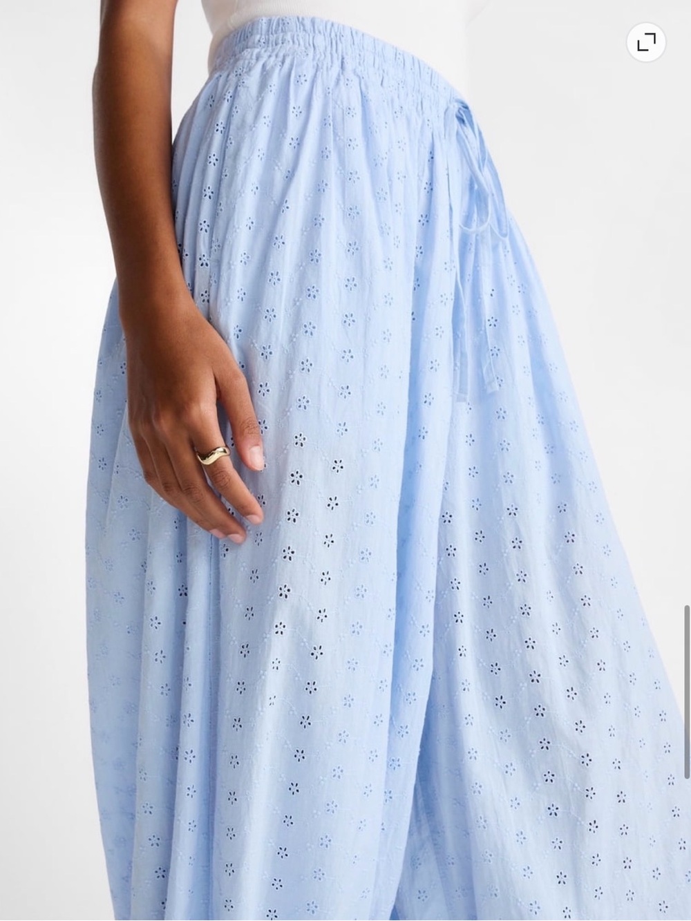 NWT Eyelet Harem cotton pants - small - Picture 3 of 6